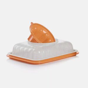 Tupperware Orange and White Jello Mold Set 10.5 cups